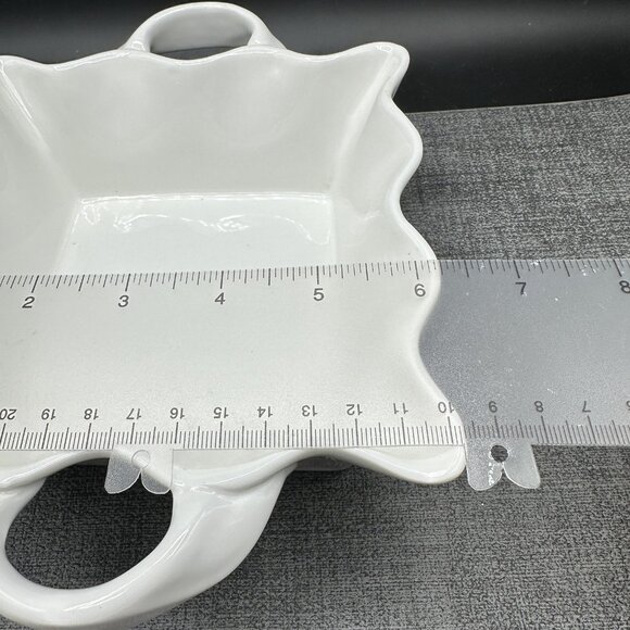 White Scalloped Serving Bowls Set Of 2 Crimped Wavy w/ Handles EUC Simple Dining - Picture 10 of 12